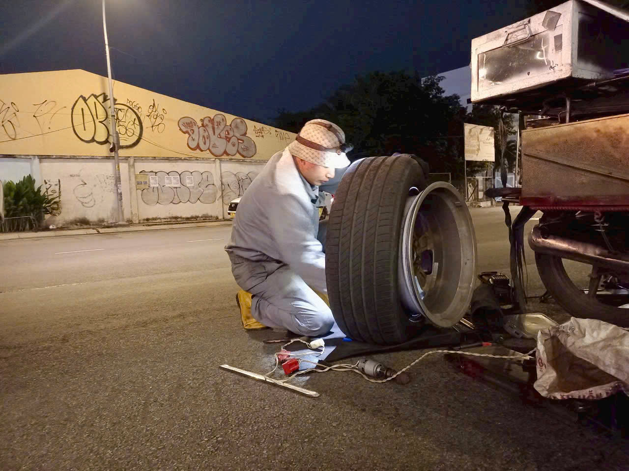 Thợ vá vỏ gần đây