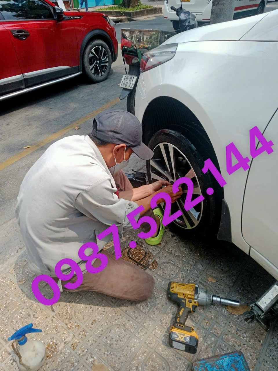 vá lốp ô tô Đà Lạt 24h