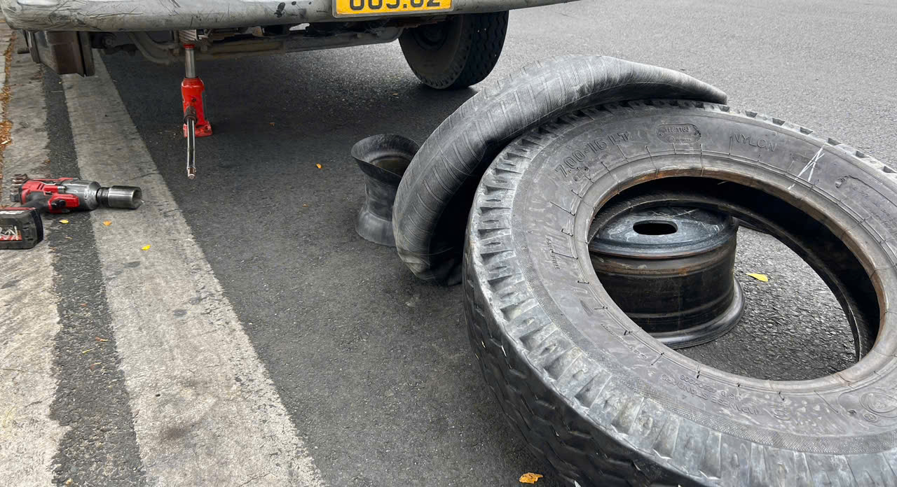 vá vỏ ô tô Phường 5 Đà Lạt